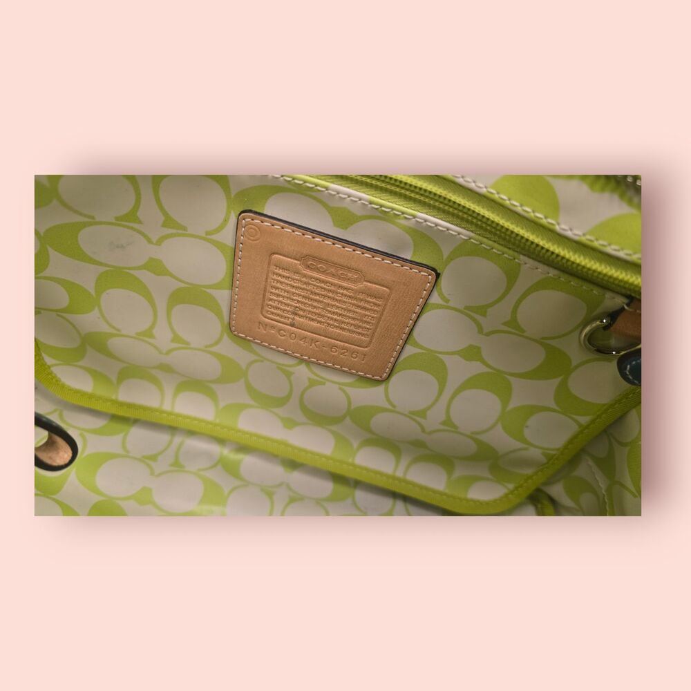 Coach Hampton Weekend Tote Lime Green Chartreuse Nylon Y2K Tote Bag C04K-6261 - Picture 7 of 8